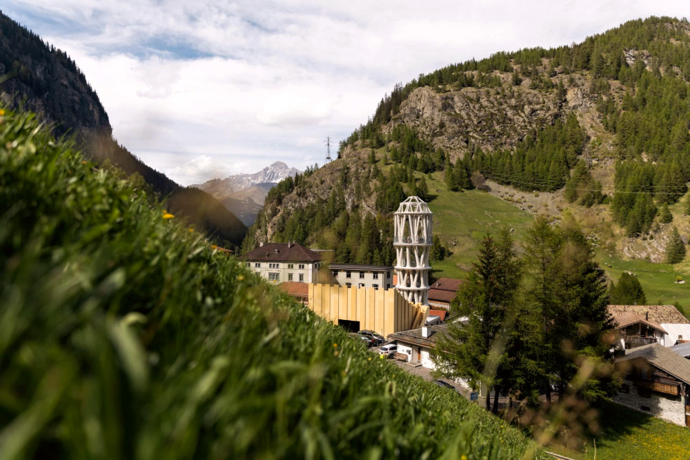 4600 image for slide