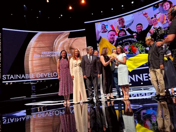 5470 image for slide