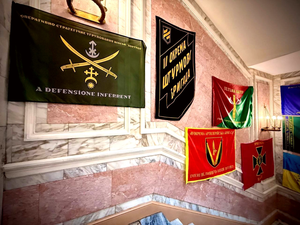 6556 image for slide