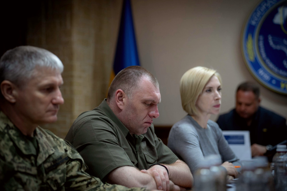 6736 image for slide