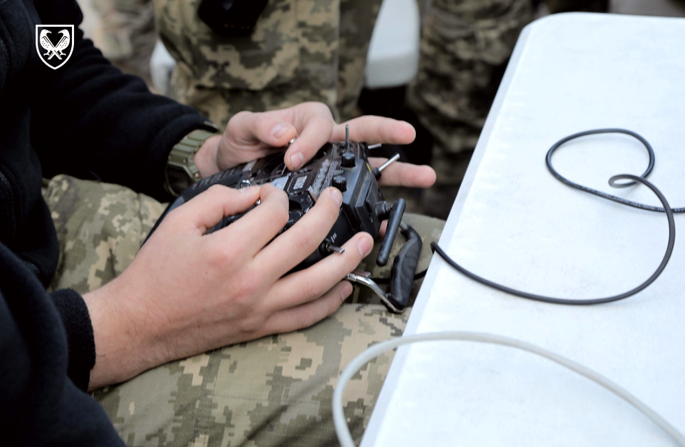 8830 image for slide