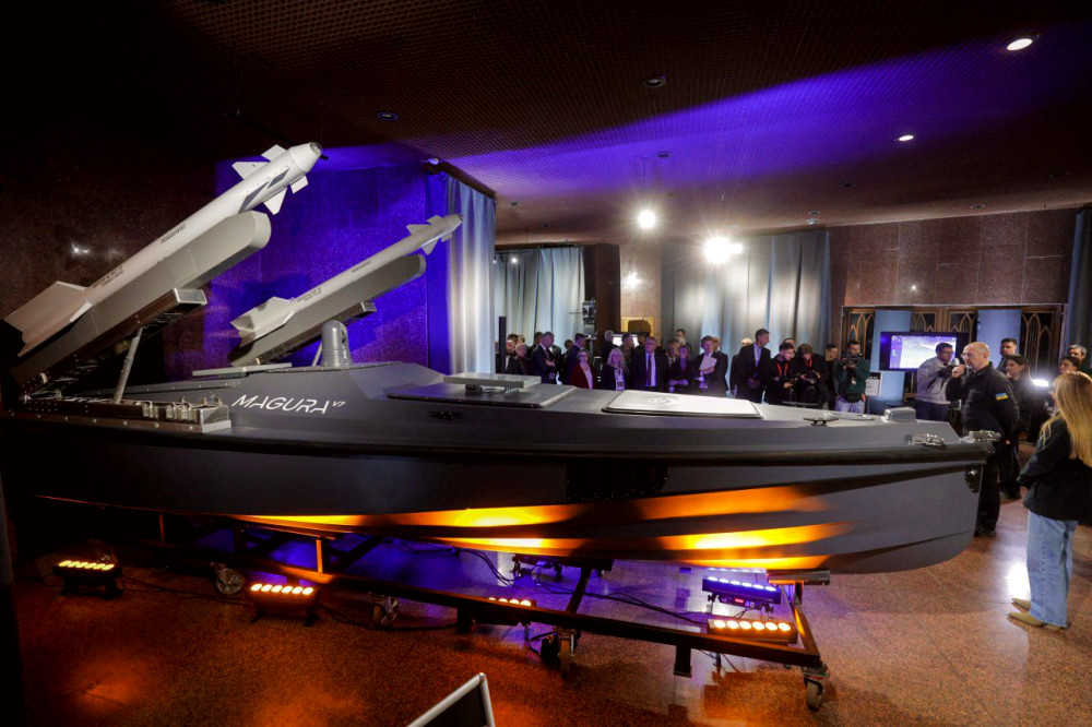 8923 image for slide